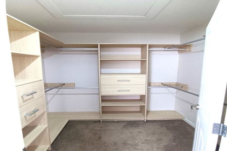 Photo of property in 73 Rosewell Crescent, Flat Bush, Auckland, 2019