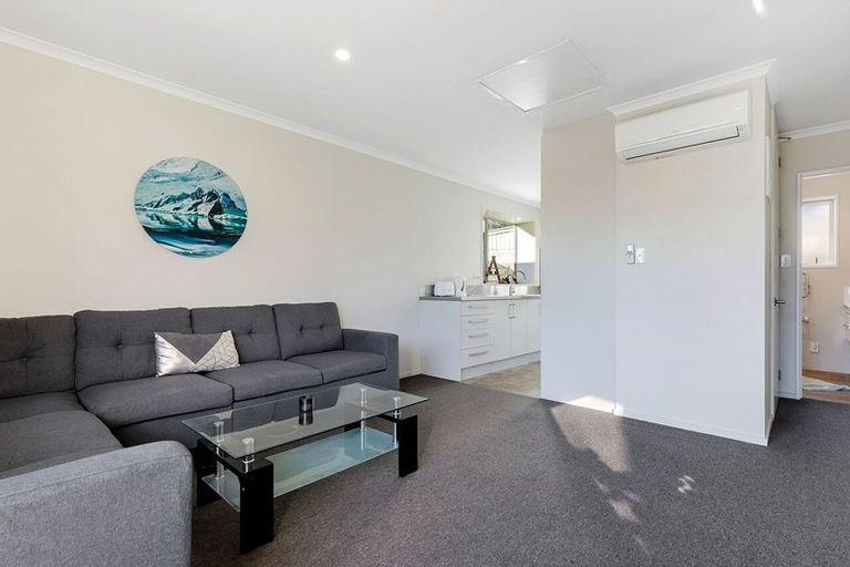 Photo of property in 1/319 Bealey Avenue, Christchurch Central, Christchurch, 8013