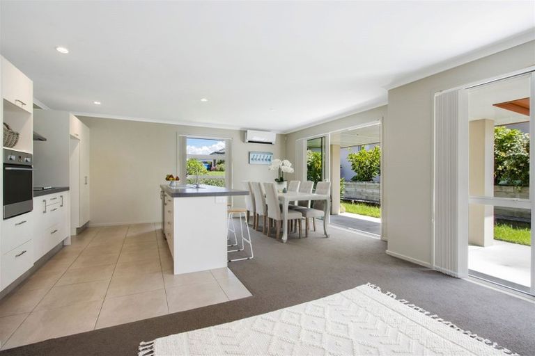 Photo of property in 16 Gleneagles Drive, Aongatete, Katikati, 3178