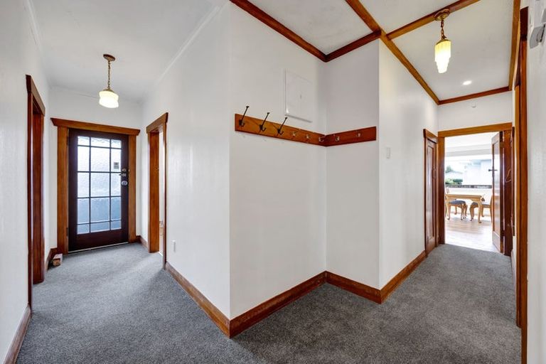 Photo of property in 15 Craig Street, Stratford, 4332