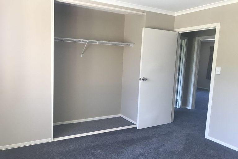 Photo of property in 43 Factory Road, Belfast, Christchurch, 8051