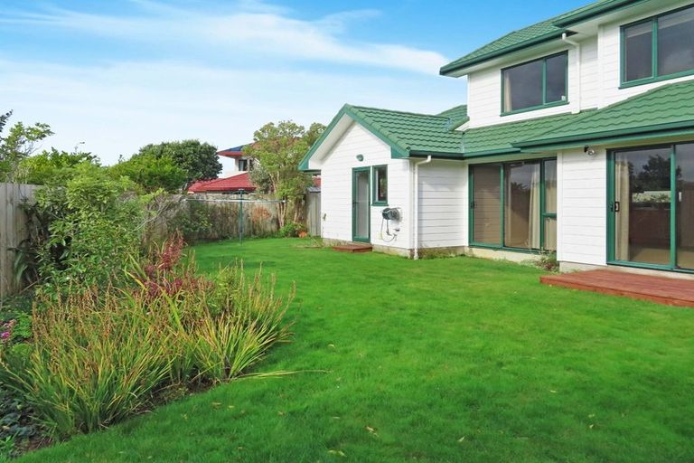 Photo of property in 122 Redvers Drive, Belmont, Lower Hutt, 5010