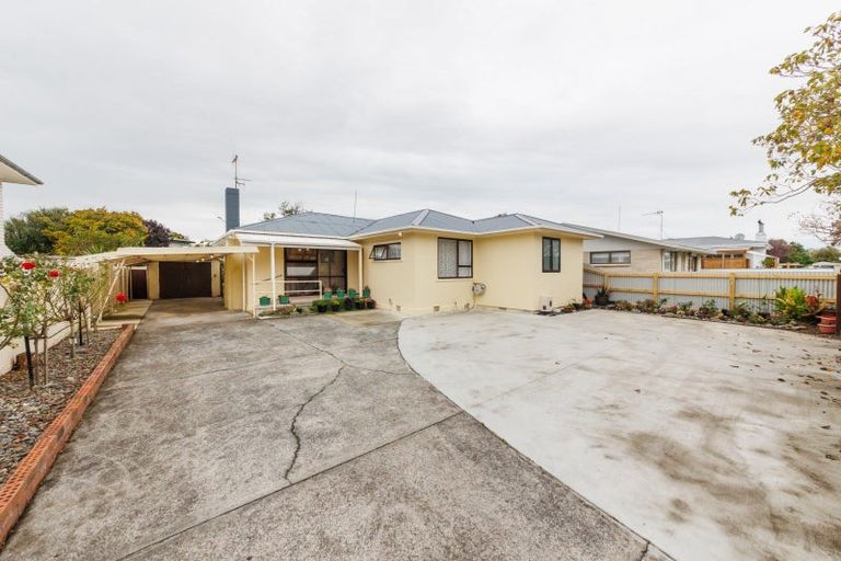 Photo of property in 43 Richmond Avenue, Takaro, Palmerston North, 4410