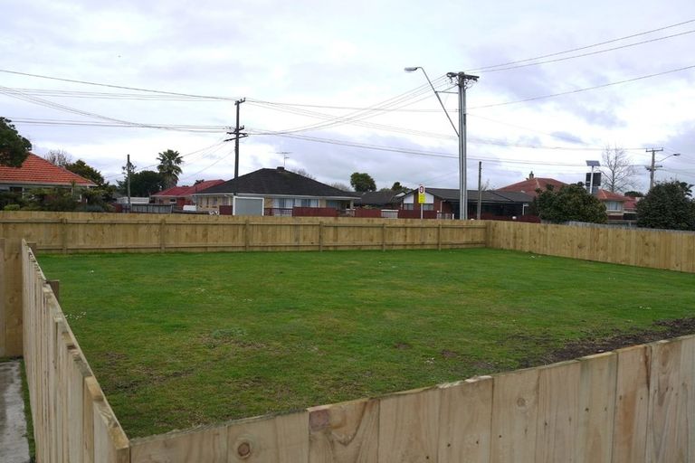 Photo of property in 122 Clevedon Road, Papakura, 2110