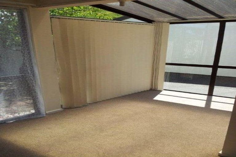 Photo of property in 33m Peverel Street, Riccarton, Christchurch, 8011