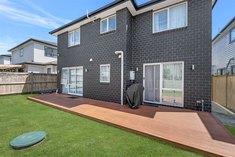 Photo of property in 7 Drumconnell Drive, Flat Bush, Auckland, 2019