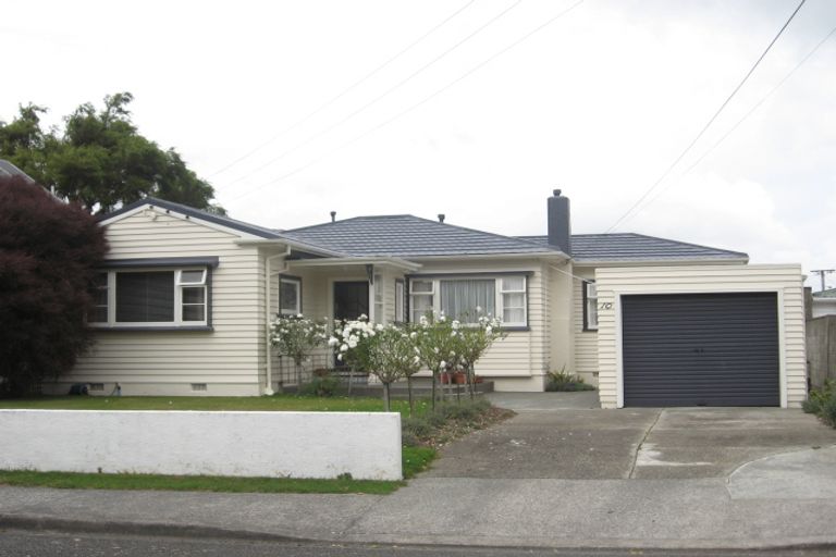 Photo of property in 10 Trinity Avenue, Epuni, Lower Hutt, 5011