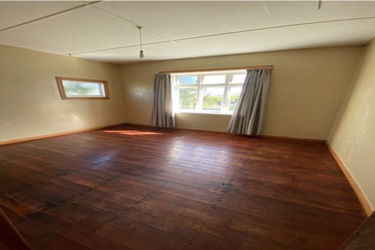 Photo of property in 59 Station Road, Marton, 4710