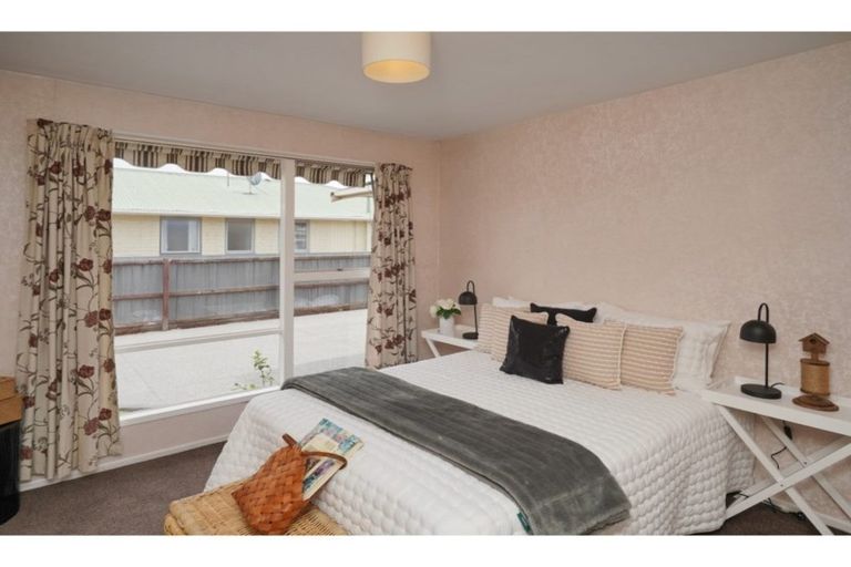 Photo of property in 14 Greenock Street, Redwood, Christchurch, 8051