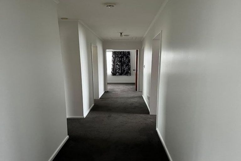 Photo of property in 27 Invercargill Drive, Kelson, Lower Hutt, 5010