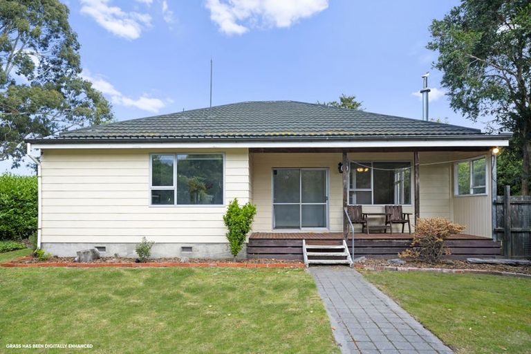 Photo of property in 74 Waimakariri Road, Harewood, Christchurch, 8051