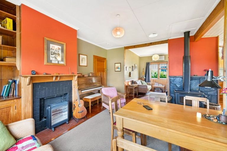 Photo of property in 12 Runbrake Street, Palmerston, 9430