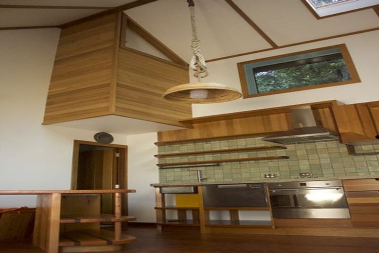 Photo of property in 238a Houghton Bay Road, Houghton Bay, Wellington, 6023