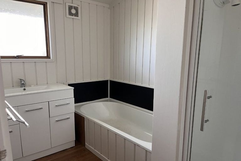 Photo of property in 3 Relko Crescent, Torbay, Auckland, 0630