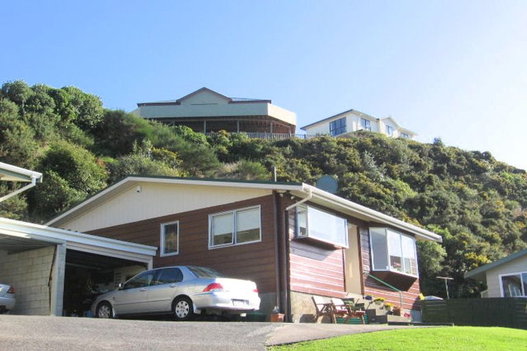 Photo of property in 19 Old Coach Road, Johnsonville, Wellington, 6037
