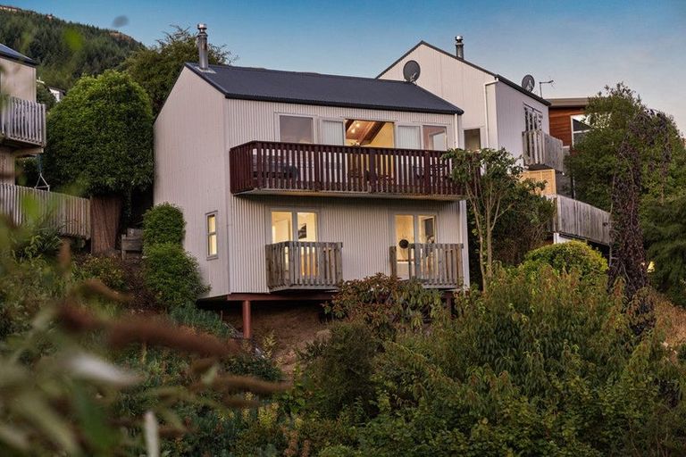 Photo of property in 6b Gum Lane, Queenstown, 9300