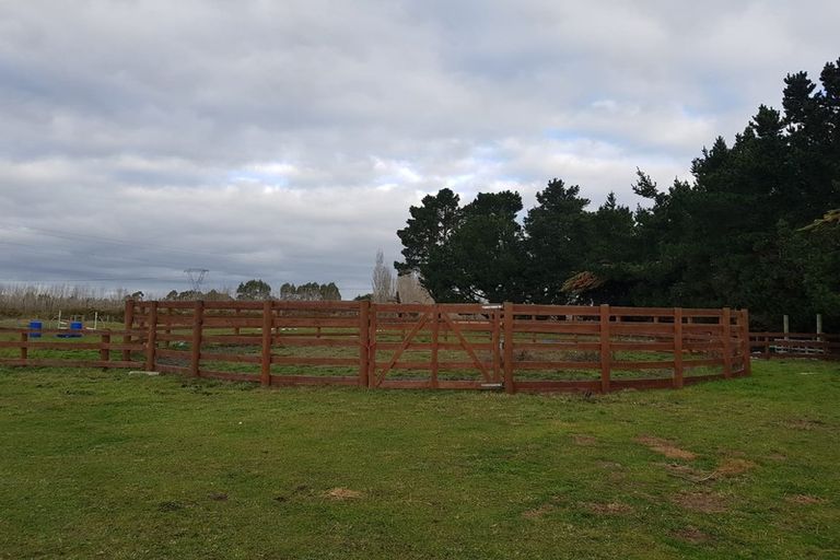 Photo of property in 516 No 10 Road, Swannanoa, Rangiora, 7476