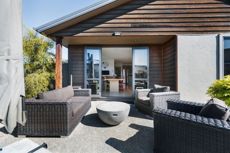 Photo of property in 22 Larch Crescent, Alexandra, 9320