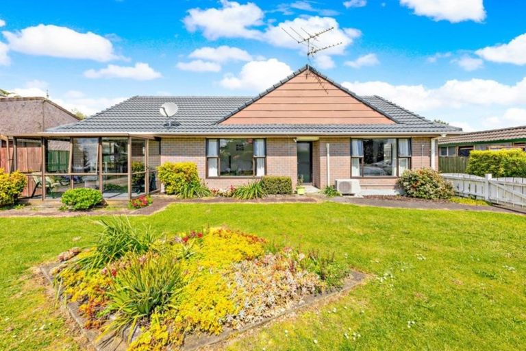 Photo of property in 1/42 Park Estate Road, Rosehill, Papakura, 2113