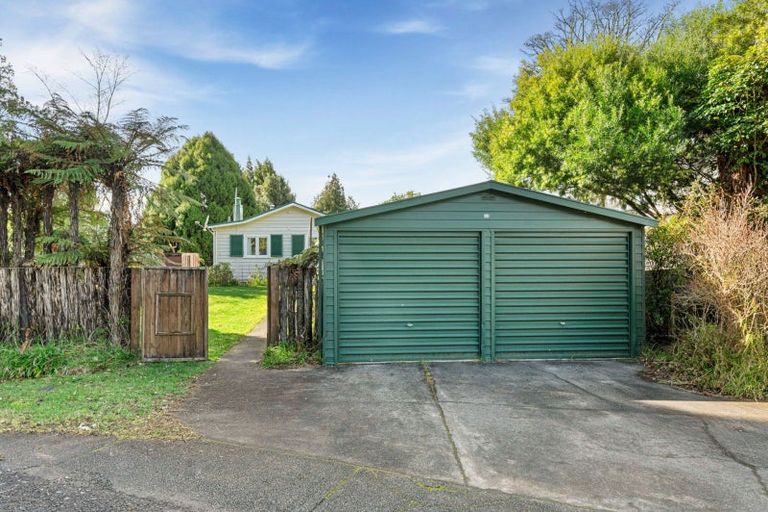 Photo of property in 43 Okareka Loop Road, Lake Okareka, Rotorua, 3076