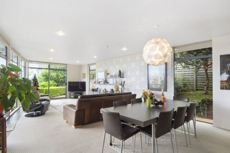 Photo of property in 3/115 Fourth Avenue, Tauranga, 3110