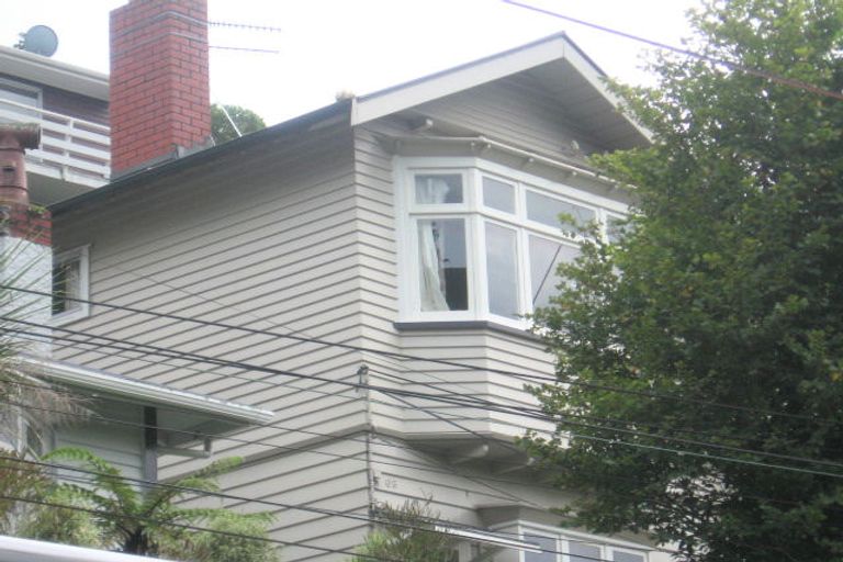 Photo of property in 68 Glenmore Street, Northland, Wellington, 6012