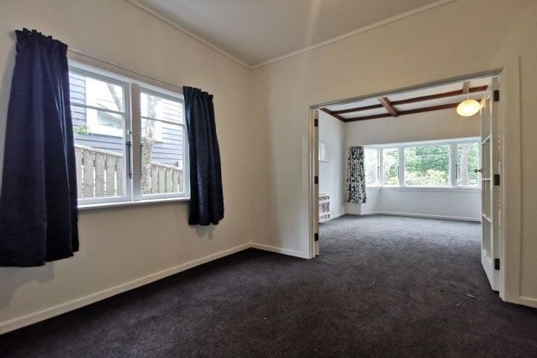 Photo of property in 2/18 Oban Street, Wadestown, Wellington, 6012