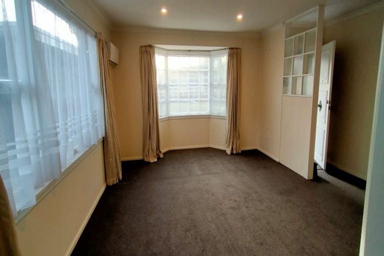 Photo of property in 2/6 Apollo Place, Papanui, Christchurch, 8052