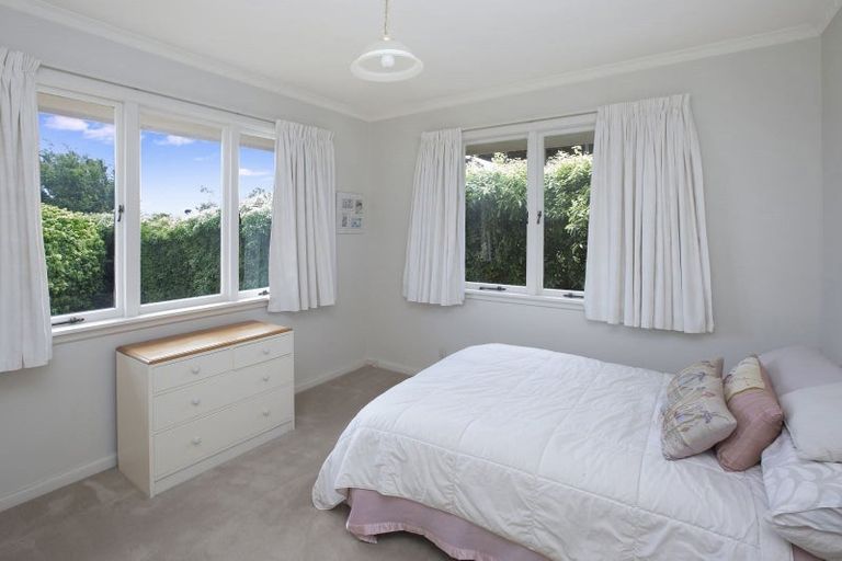 Photo of property in 16 Michael Avenue, Mount Pleasant, Christchurch, 8081