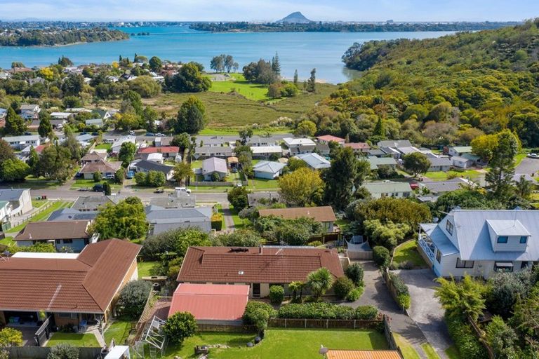 Photo of property in 30 Corinna Street, Welcome Bay, Tauranga, 3112