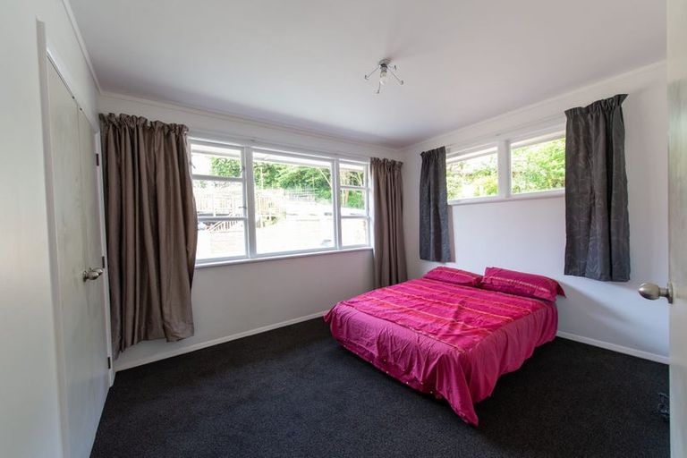 Photo of property in 88 Ironside Road, Johnsonville, Wellington, 6037