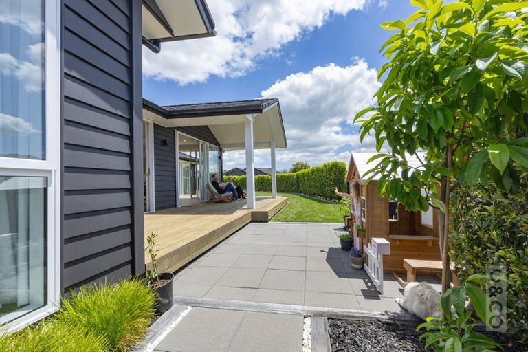 Photo of property in 31 Fruitlands Road, Kumeu, 0810