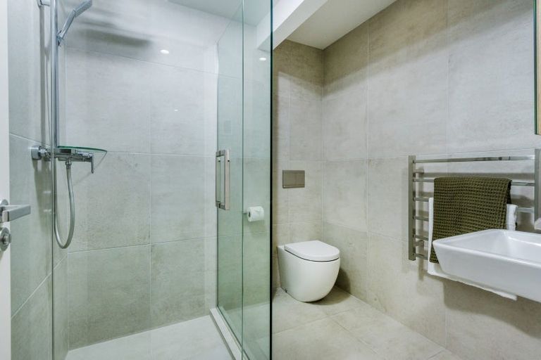 Photo of property in 6 Eric Price Avenue, Takapuna, Auckland, 0620