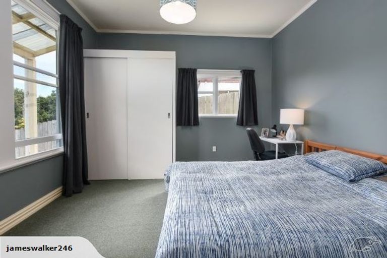 Photo of property in 22 Thomson Street, Lookout Point, Dunedin, 9011