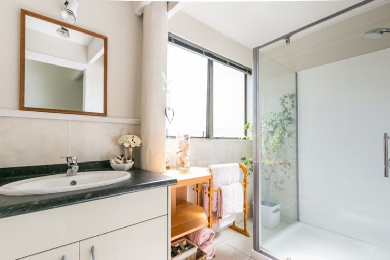 Photo of property in 30 Von Dadelszen Place, Havelock North, 4130