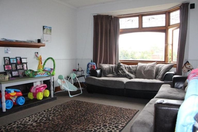 Photo of property in 22 Clifton Terrace, West End, Timaru, 7910