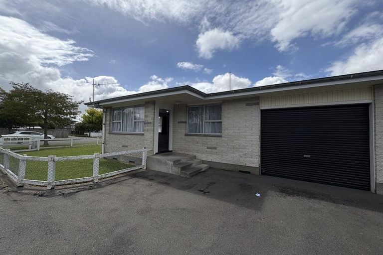 Photo of property in 813 Lyell Street, Akina, Hastings, 4122