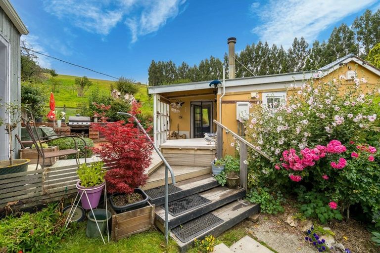 Photo of property in 85 Lockharts Road, Waitahuna, Lawrence, 9593