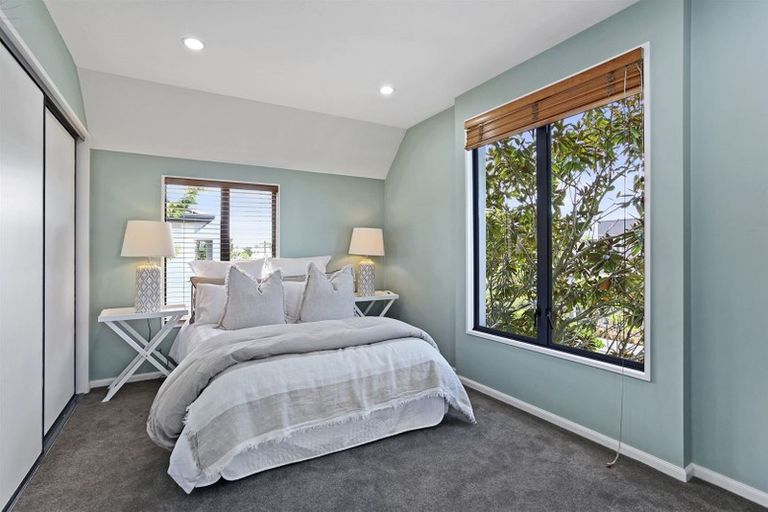 Photo of property in 43 Cox Street, Merivale, Christchurch, 8014