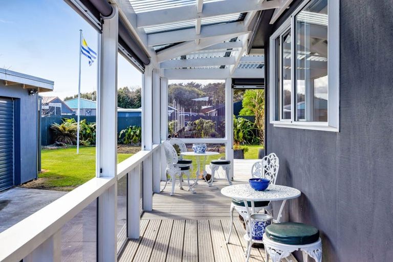 Photo of property in 49 Kawei Road, Ohawe, Hawera, 4671