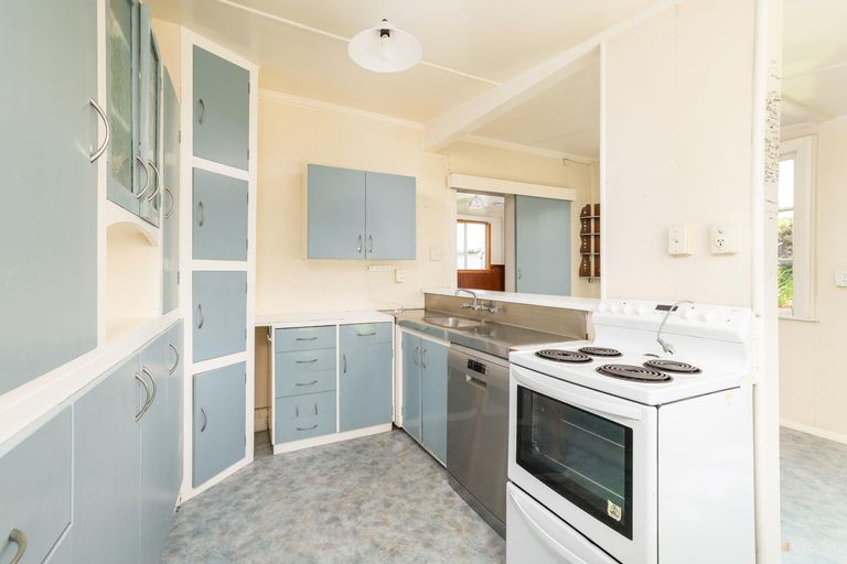 Photo of property in 124 Maytown Road, Waimate, 7978