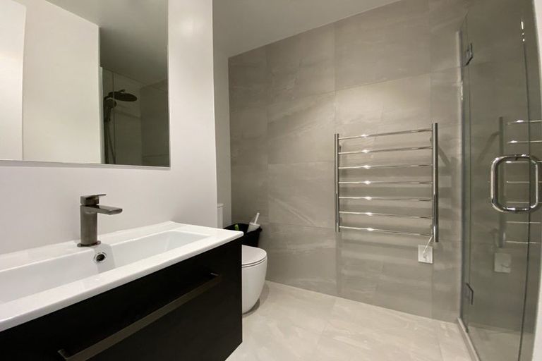 Photo of property in 24/7 Northlake Drive, Wanaka, 9305