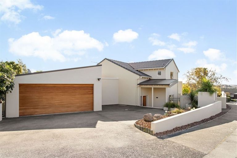 Photo of property in 4 Somerton Rise, Westmorland, Christchurch, 8025