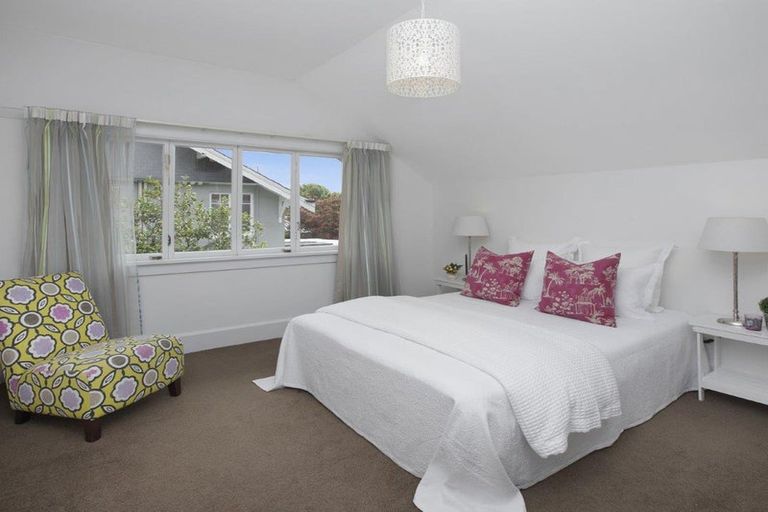 Photo of property in 150 Clyde Road, Burnside, Christchurch, 8053