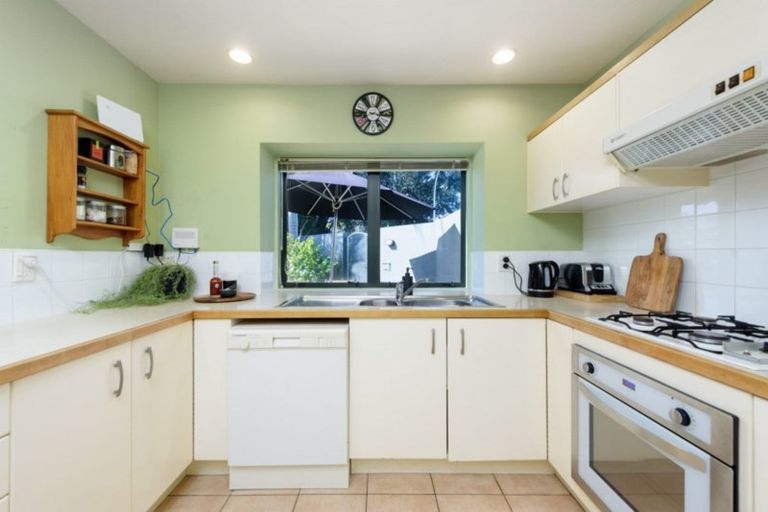 Photo of property in 90 Muricata Avenue, Mount Maunganui, 3116