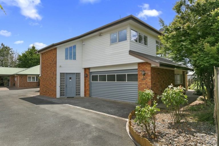 Photo of property in 131 Victoria Street, Cambridge, 3434