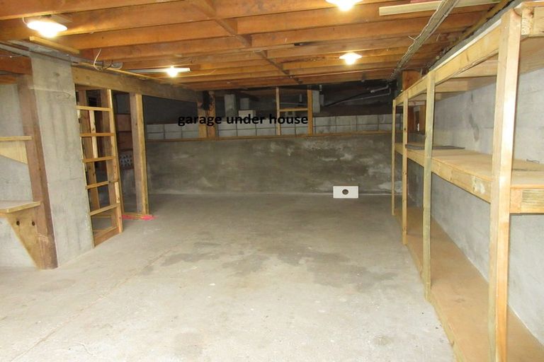 Photo of property in 15 Kowhai Grove, Raumati Beach, Paraparaumu, 5032