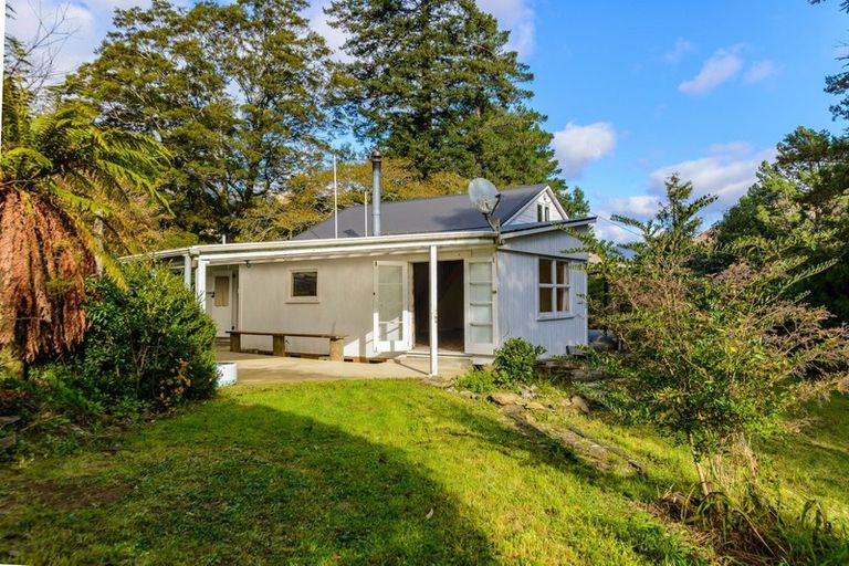 Photo of property in 233 Wakamarina Road, Canvastown, Havelock, 7178