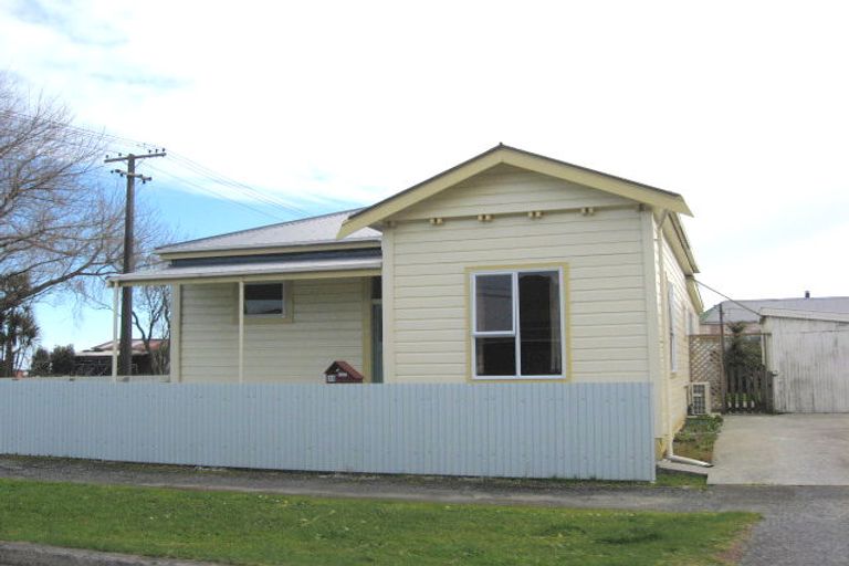 Photo of property in 24 Richmond Street, Cobden, Greymouth, 7802