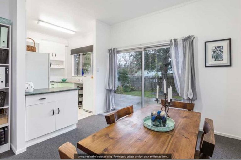 Photo of property in 1 Gails Drive, Okura, Auckland, 0792